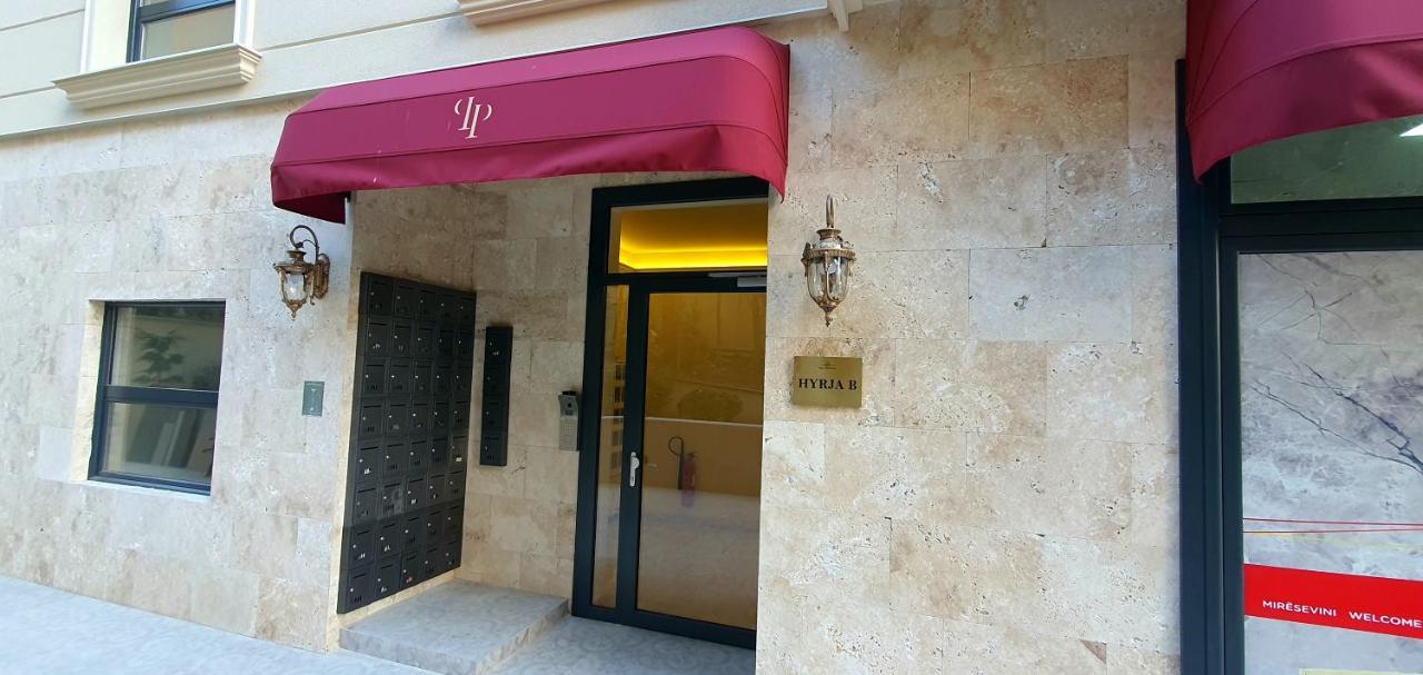 Floral Inn Pristina Exterior photo
